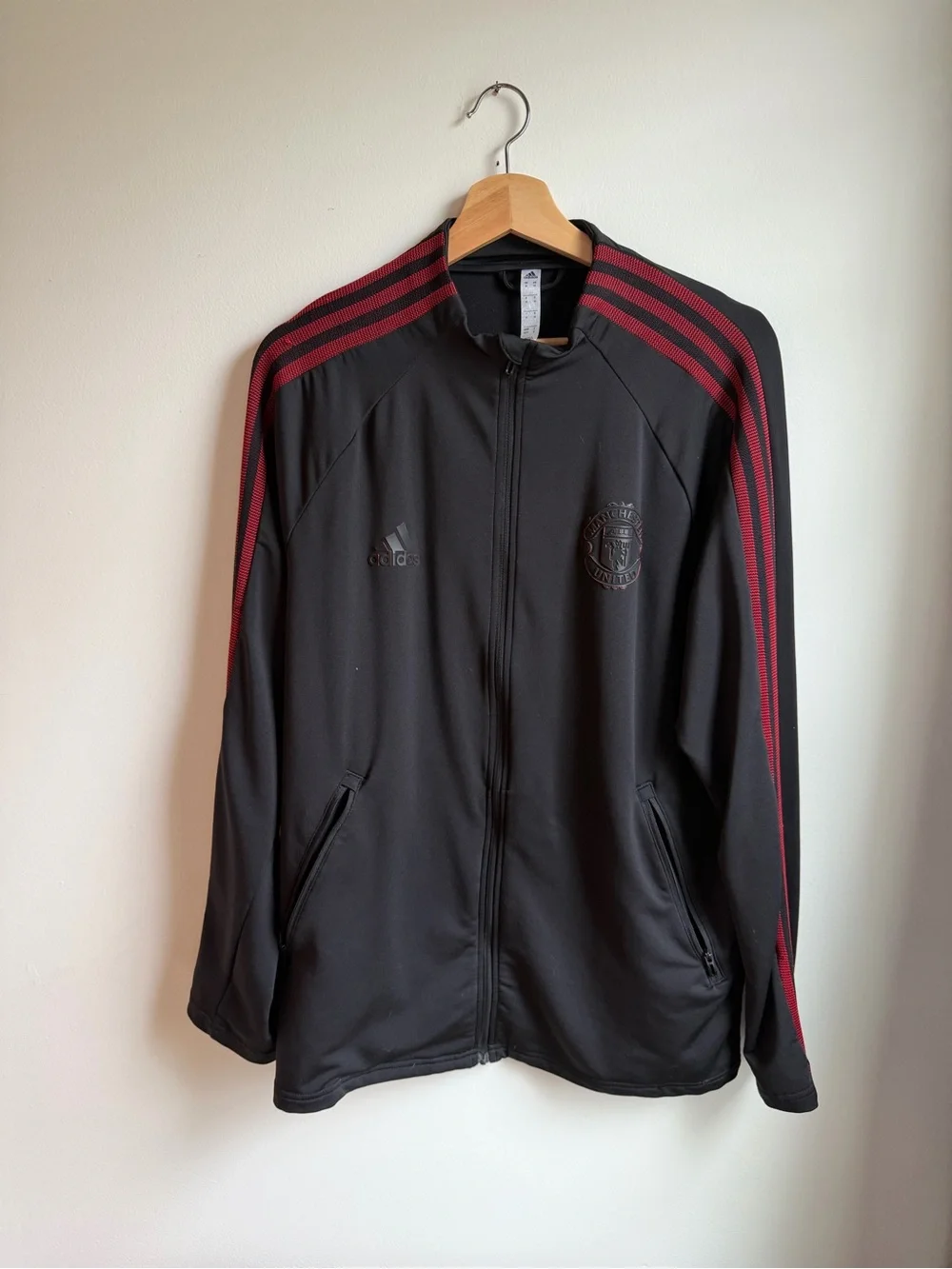 Manchester United MUFC Adidas Track Jacket Black soccer football, Medium